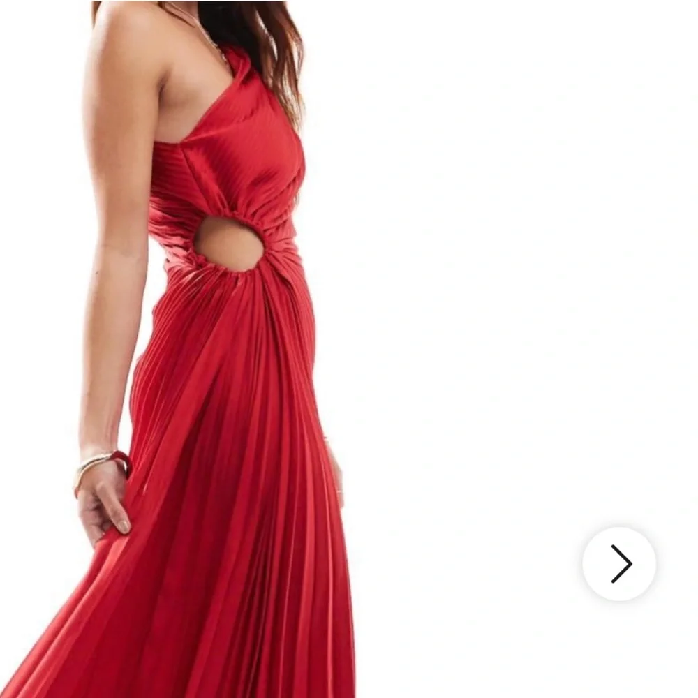 MANGO Women’s One Shoulder Pleated Red Dress - Picture 3 of 5